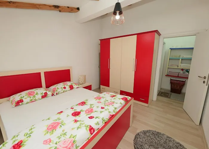 The House Of Dreams * Shkoder
