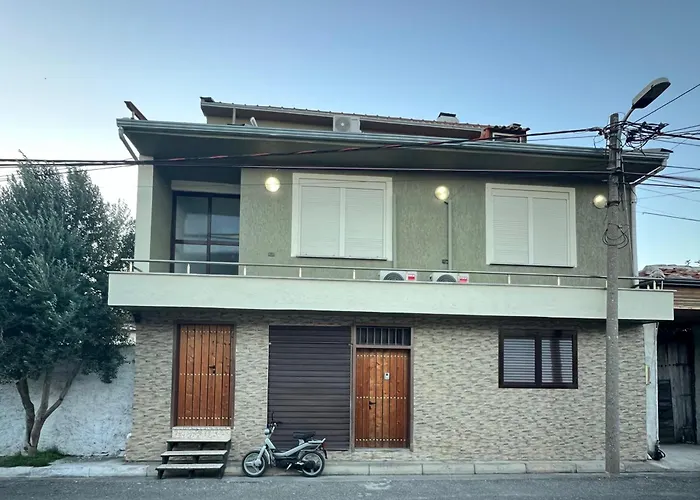 The House Of Dreams *