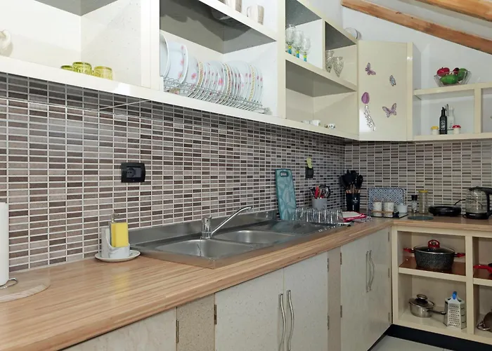 The House Of Dreams *